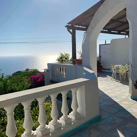 Perla Del Mare Apartment *